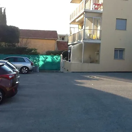 Appartement T3 Refait A Neuf Bandol